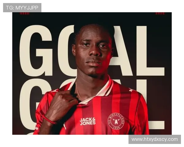 拜仁球探再度关注中日德兰前锋弗兰塞利诺现场考察引发热议 拜仁球探再度关注中日德兰前锋弗兰塞利诺现场考察引发热议